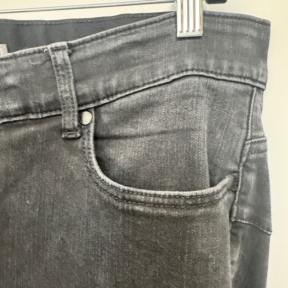 Torrid Bombshell Skinny Jeans Black - Picture 9 of 10